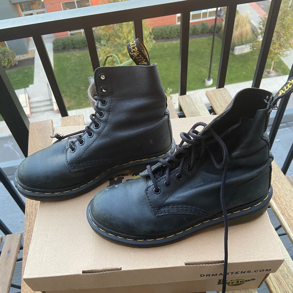 Dr. Marten Soft Leather Boot